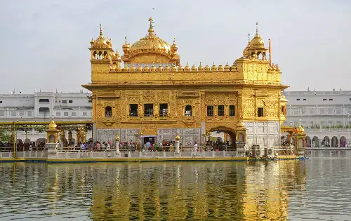  Golden Triangle Tour with Amritsar from Delhi 07-Days