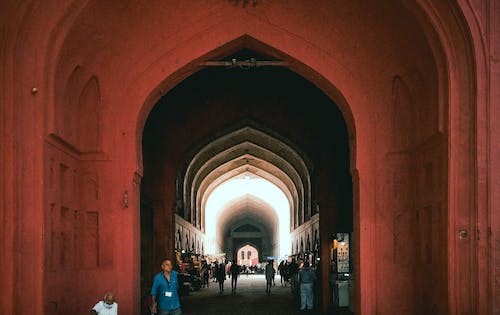 mathura tourist car