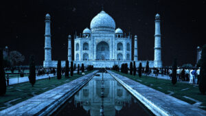 Read more about the article Taj Mahal at Night Let’s Dive Into The Pool Of Moonlit Magic